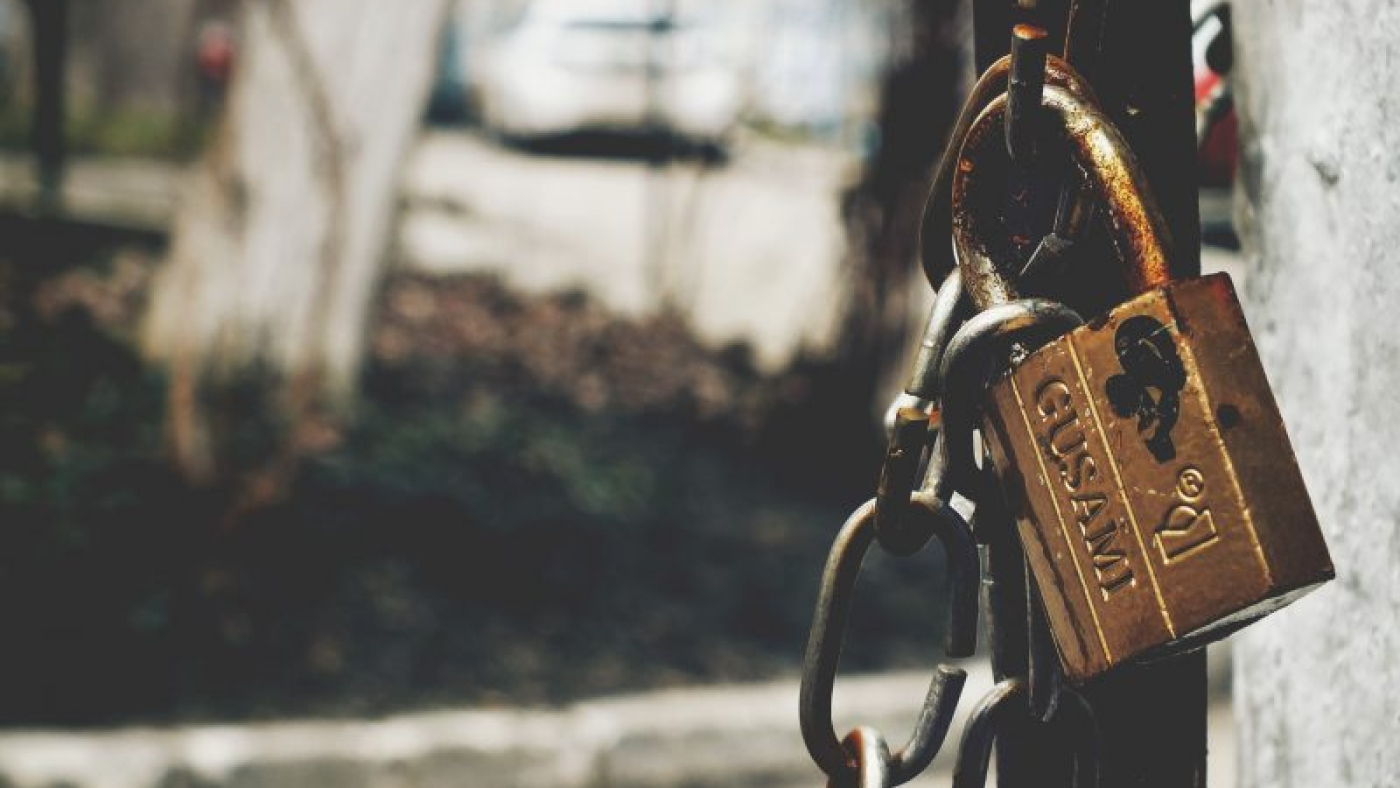 denis-agati-QmIZnMoe5FI-unsplash