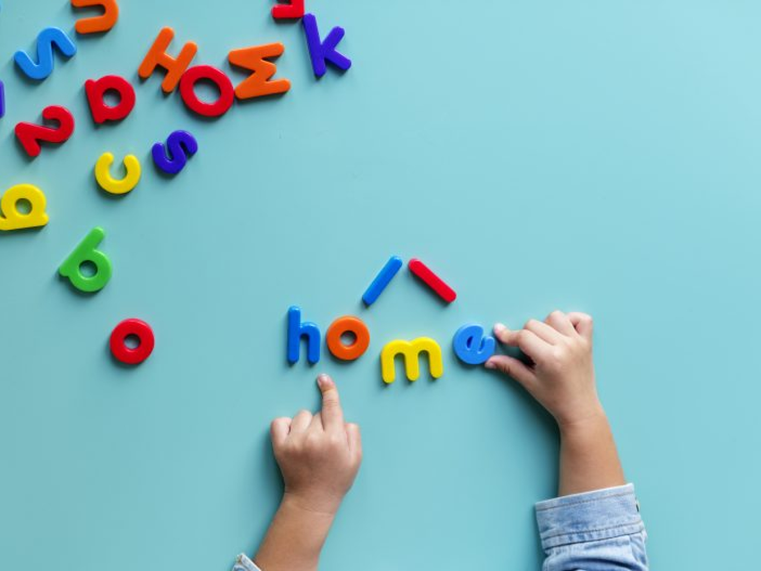 mengembangkandiri.com kid-with-toy-2021-08-27-00-02-45-utc