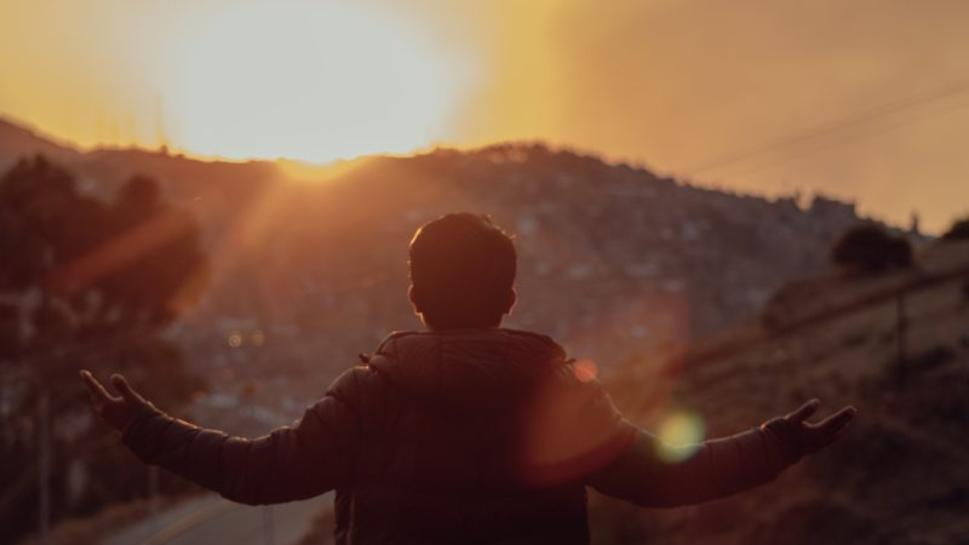 mengembangkandiri.com pexels-rodrigo-arrosquipa-14579361